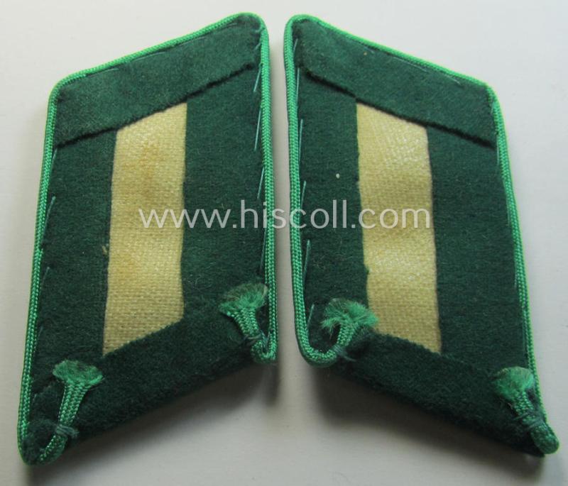 Superb - and fully matching and/or scarcely encountered! - pair of WH (Heeres) hand-embroidered, high-ranked officers'-type collar-patches as was intended for - and with certainty worn by! - a: 'Wehrmachtsbeamte des höheren Dienstes'