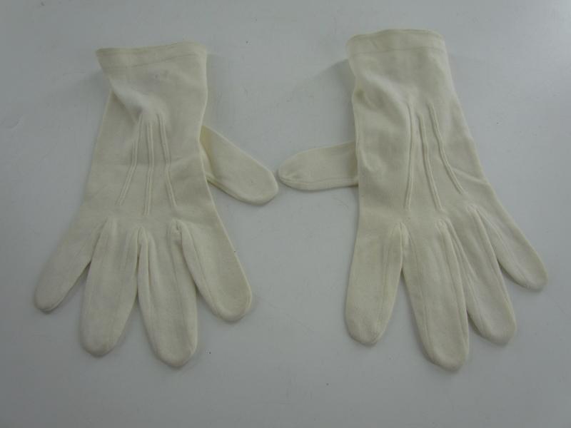 WH/SS Officer white Dress Gloves ....Named