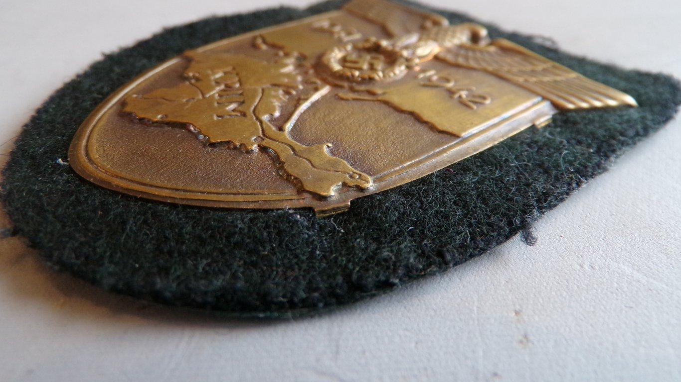 Krimschild ( Krim shield ) black panzer backing