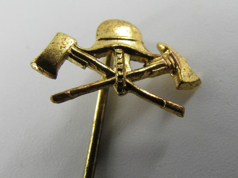 German Fireman's stick pin