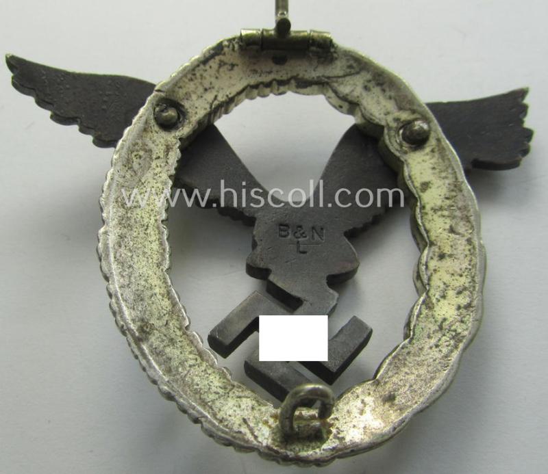 Superb - mid-war-period- and/or typical 'Buntmetall'-based! - WH (Luftwaffe) war-badge (ie. 'LW-Flugzeugführer-Abzeichen' or: pilots'-war-badge) being a clearly 'B&N-L'-marked example that came as issued and/or stored for decades