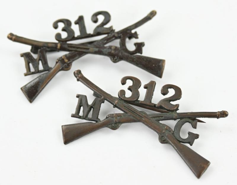 US WW1 312th MG Battalion officer collar rifles