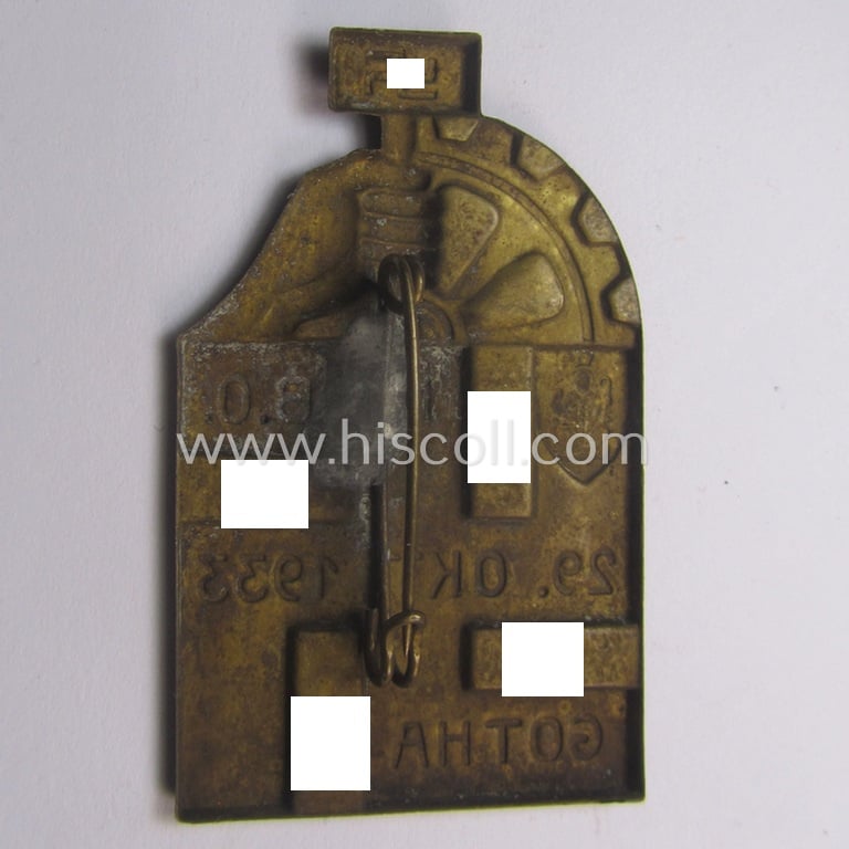 Unusually seen, commemorative DAF/NSBO- (ie. 'Deutsches Arbeitsfront') related day-badge (ie. 'tinnie') as issued to commemorate a meeting: 'N.S.B.O. - Gotha - 29. Okt. 1933'