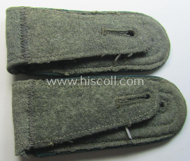 Pair of WH (Heeres) NCO-type (ie. 'M40- o. M43'-pattern) shoulderstraps: 'Oberfeldwebel eines Gebirgsjäger- o. Jäger-Rgts.'