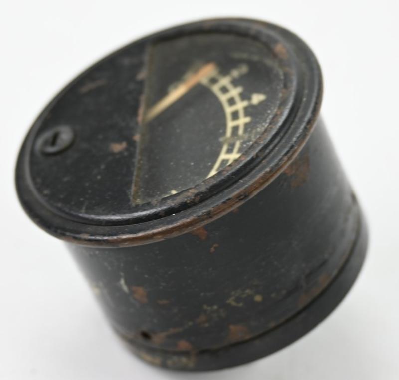 US WW2 Vehicle Volt Meter