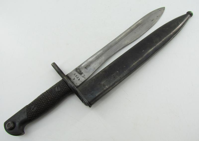 Spanish Mauser M-1941 Bolo Bayonet ( number matching )