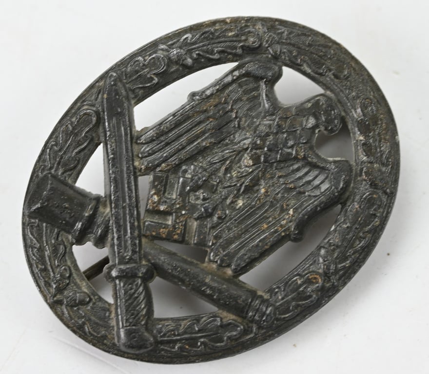 German WH Assault Badge In Bronze Hollowback
