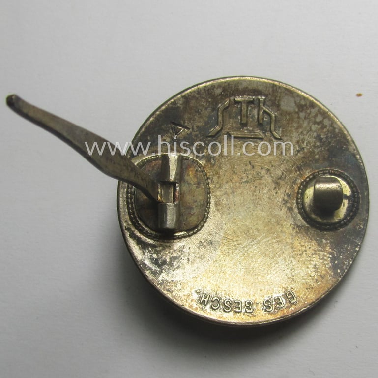 'Der Stahlhelm' - Bund der Frontsoldaten (Sta) - Eintrittsabzeichen 1932' being a non-engraved- (albeit 'A'-marked) example