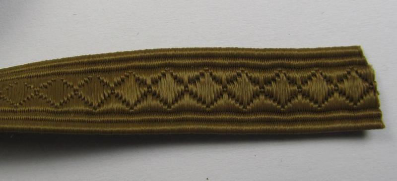 Neat - and actually scarcely encountered! - WH (Heeres- ie. Waffen SS-) golden-brown-coloured (ie. 'sub-dued'-) 'standard'-pattern NCO-type braid as was specifically intended for tropical usage