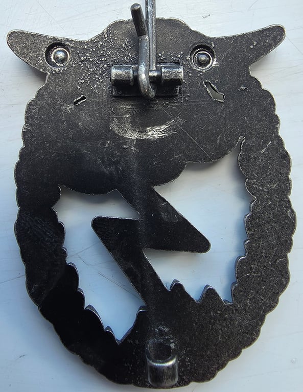 Reproduction Luftwaffe Ground Assault badge
