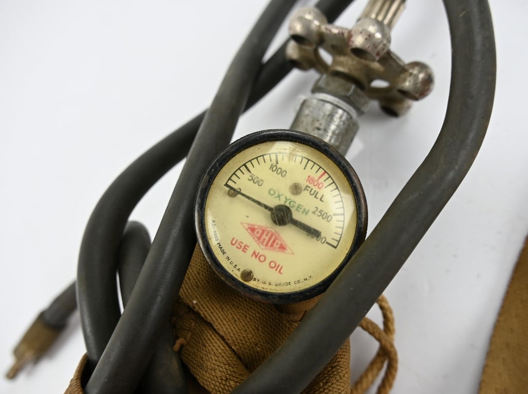 USAAF WW2 H-1 Bailout Oxygen Bottle and carrier
