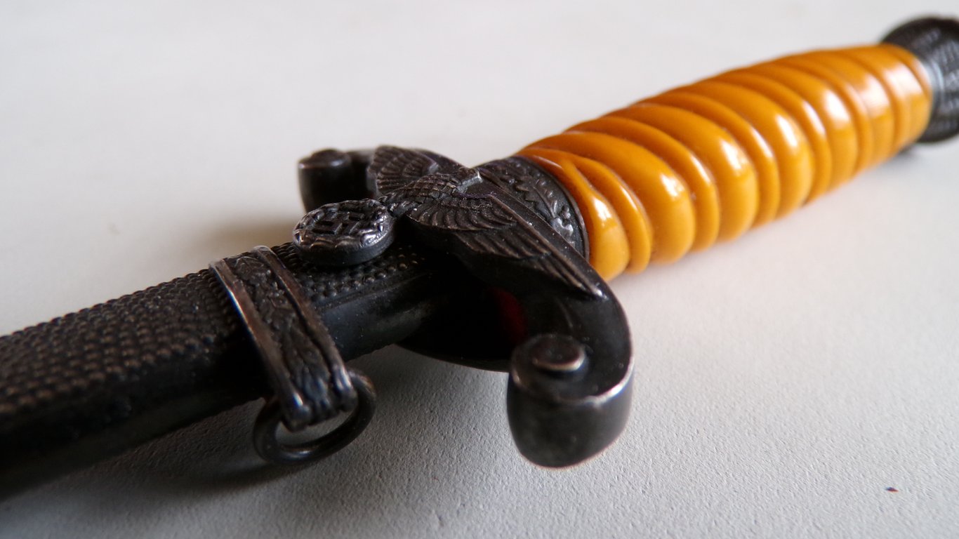 1/2 size Heer Minature Dagger