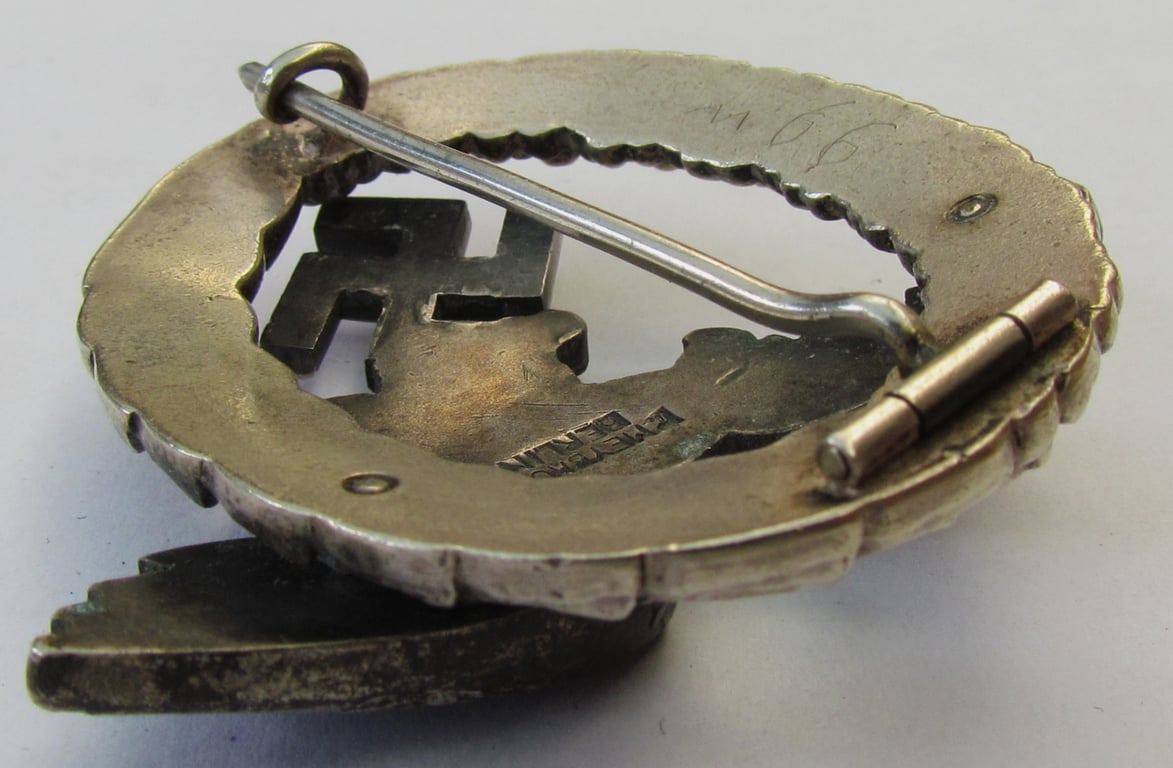 Luftwaffe Observer Badge by P. Meybauer, Berlin – Early Tombak/Buntmetall