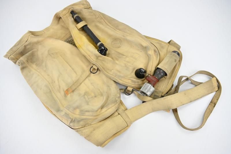 German LW Schwimmweste 10-30 B-2