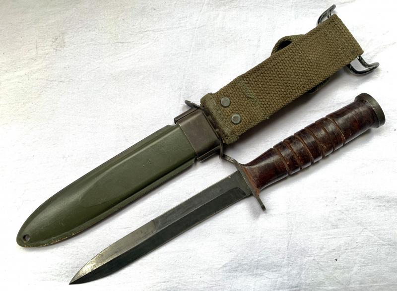 U.S M3 Combat Knife in M8 Scabbard