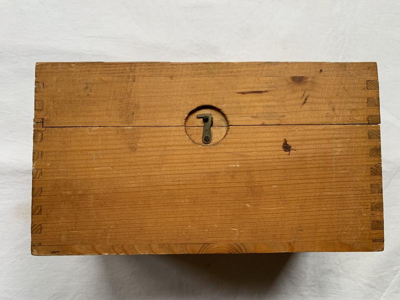 WH (Heer) Medical 'Einheitstablettenkasten'