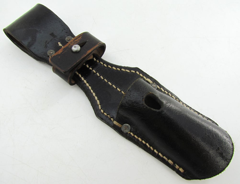 Wehrmacht K98 Bayonet Frog with Retaining Strap – Near Mint Condition