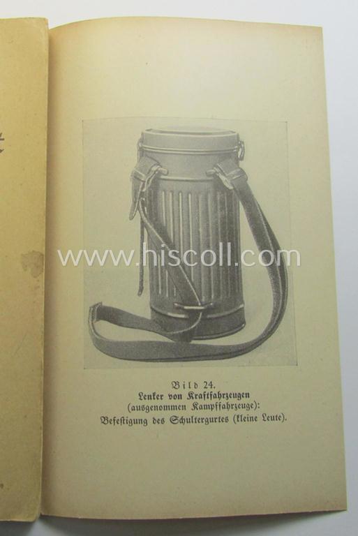 Period - and actually never before seen! - WH instruction-booklet (ie. 'Dienstvorschrift') entitled: 'Gasabwehrdienst aller Waffen - Heft 2 - die Gasmaske 30', dated: '11-4-1939'