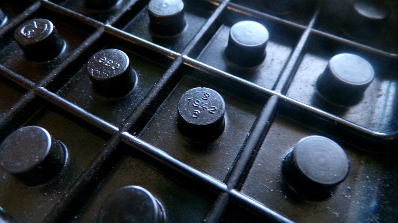 Behälter für 25 stuck Zunder 2CM