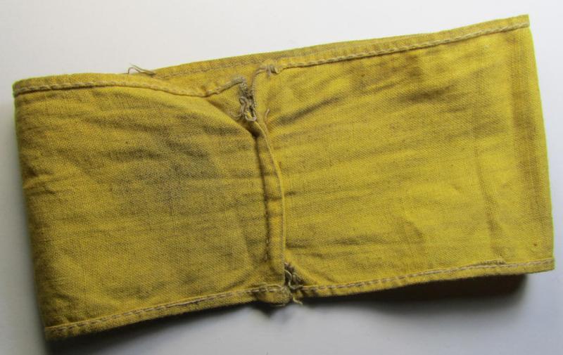 Unusual WH (Lufwaffe) item: a truly rarely seen, later-war-period- and/or printed armband (ie. 'Armbinde') entitled: 'Deutsche Luftwaffe' (which was exclusively worn by German pilots in order to identify them as such in case of an emergency-landi...