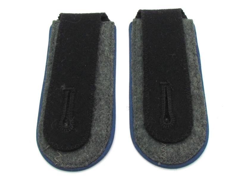Waffen SS Medical ( Sanitäter ) shoulder boards