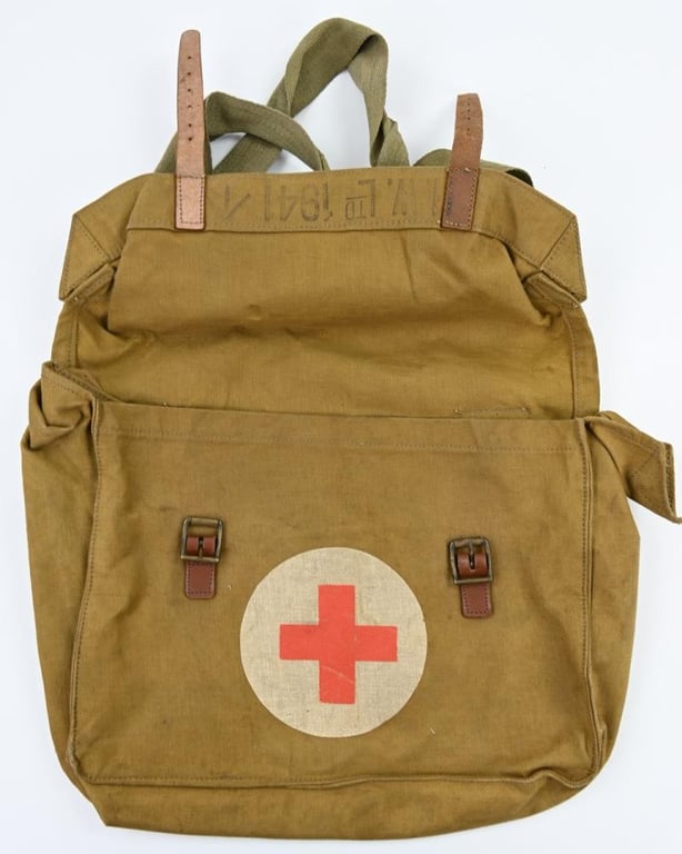 British WW2 Shell Dressing Pouch 1st Pattern