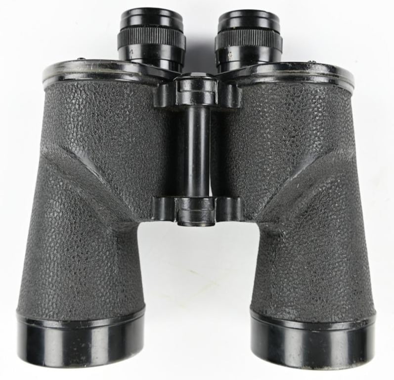 US Navy WW2 7x50 Binocular in Case 1943
