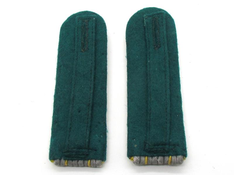 Wehrmacht Feldpost officer’s insignia in rank Feldpostsekretär