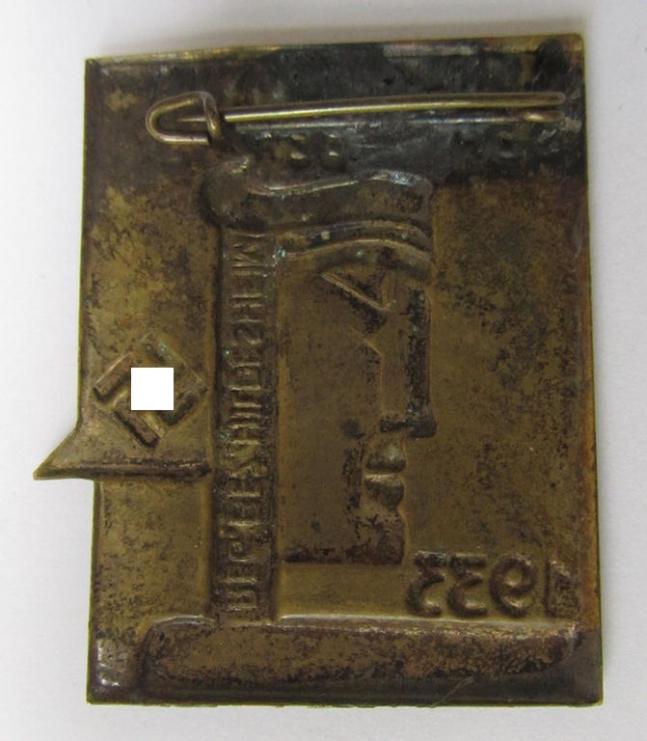 Commemorative- and/or tin-based- 'N.S.D.A.P.'- (ie. sport-) related 'tinnie', being a non-maker-marked example, showing a stylised face and/or swastika-device and the text: 'Sportmonat September - Reg.Bez. Hildesheim 1933'