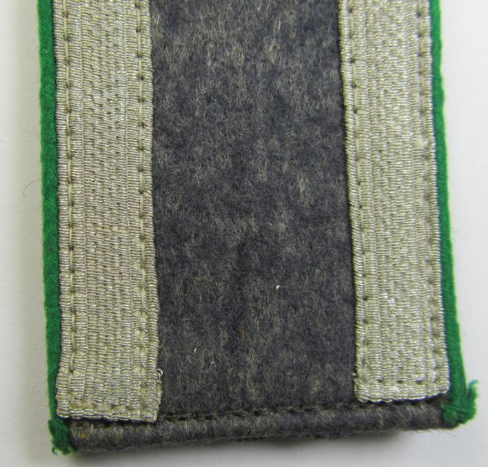 Single - but nevertheless scarcely seen! - WH (Luftwaffe) NCO-type shoulderstrap, as was intended for an: 'Unteroffizier' (or: junior NCO) who served within one the later-war-period LW 'Felddivisionen'