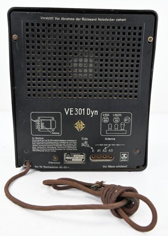 German Third Reich Era Civil Radio 'Volksempfanger VE301'