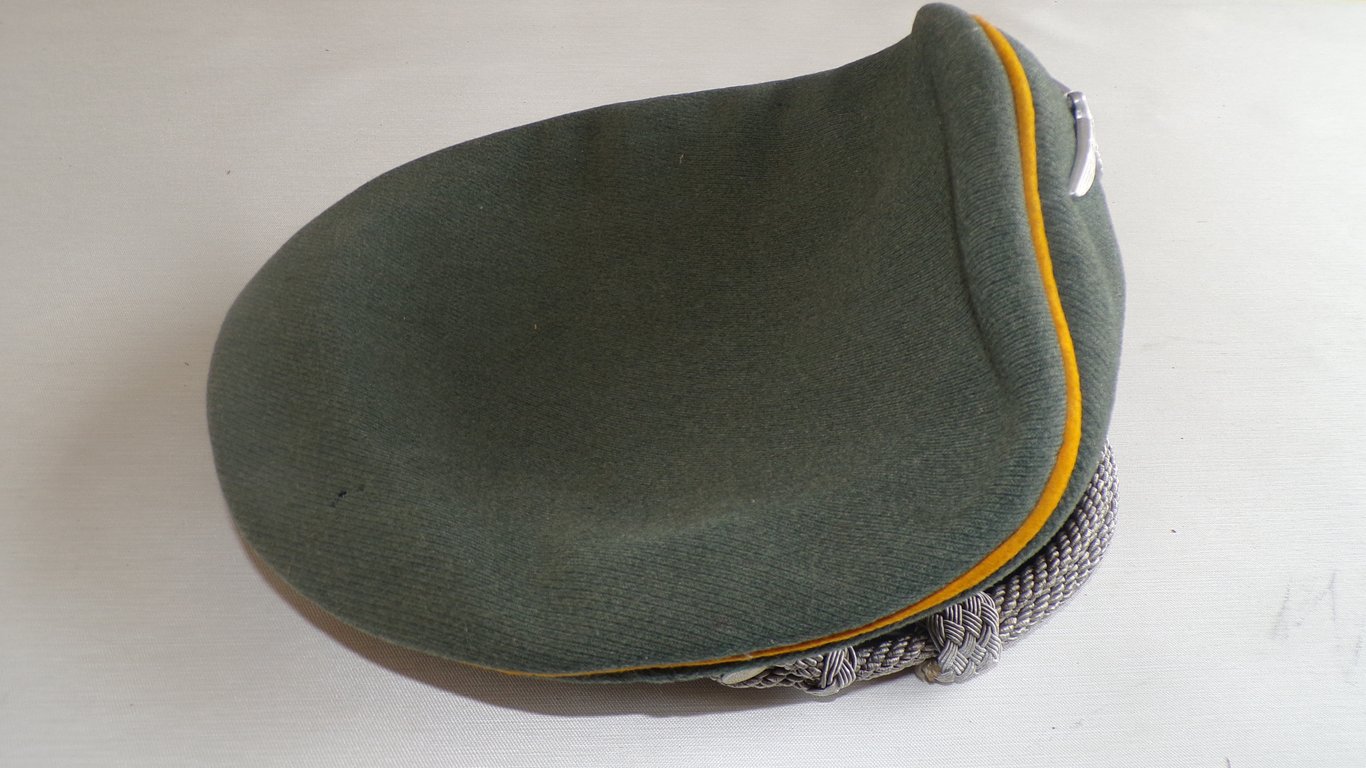 reissued Austrian Cavalry tunic of a Hauptmann 2