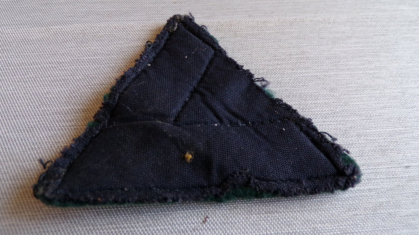 Army (Heer) Obergefreiten Sleeve Rank Chevron