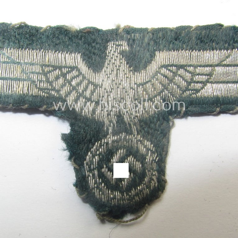 Truly used, WH (Heeres) officers'-type cap-eagle (as executed in so-called: 'flat-wire'- ie. 'BeVo'-weave pattern) as was specifically intended for usage onto the: WH 'Knautschmützen' ie. 'Alter-art'-visor-caps (ie. 'Schirmmützen')