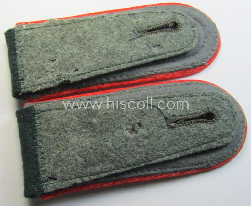 Attractive - and fully matching! - pair of WH (Heeres) early-war-period- (ie. 'M36'- ie. 'M40'-pattern, 'tailor-made'- and/or rounded-styled) NCO-type shoulderstraps as was intended for an: 'Oberwachtmeister eines (Sturm)Art.-Abts. o. Rgts.'