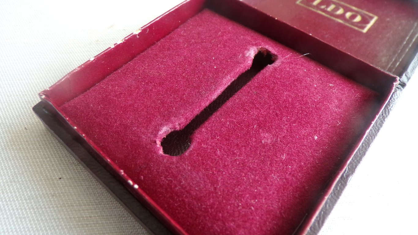 Bordeaux Red LDO Case
