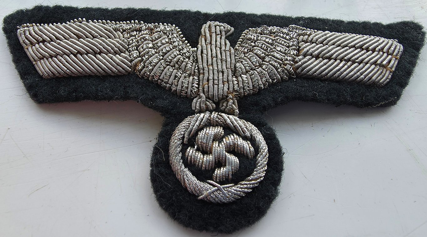 WW2 Wehrmacht Officers bullion breast eagle