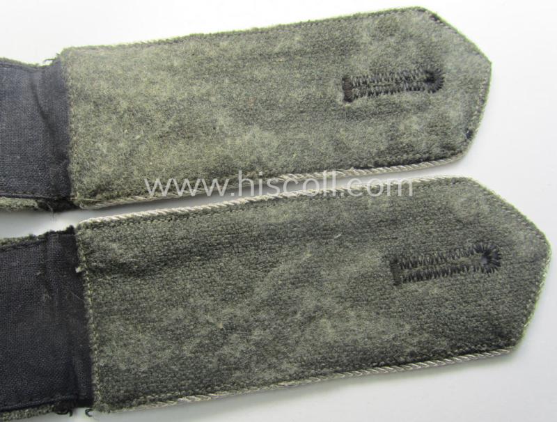 Pair of officers-type shoulderstraps: 'Sicherheitsdienst'- (ie. 'SD'-) related so-called: 'Schützmannschaften'