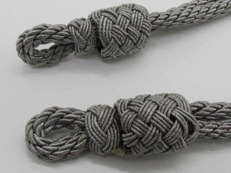 Wehrmacht officer's chin strap for visor cap