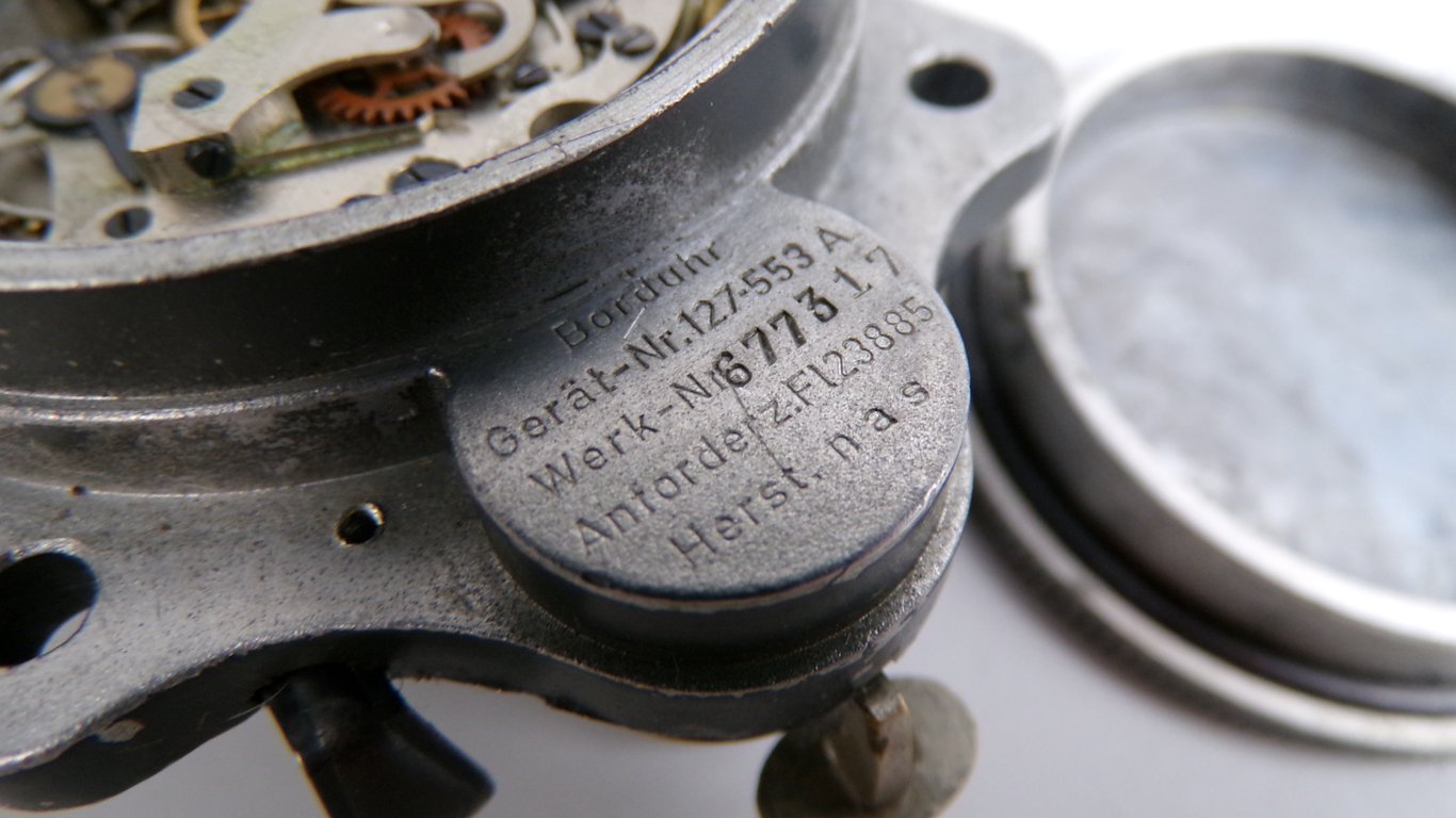 Luftwaffe Messerschmitt Borduhr