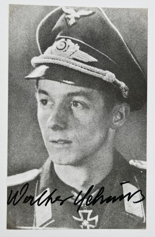 Signature of Luftwaffe KC Recipient 'Walter Smuck'