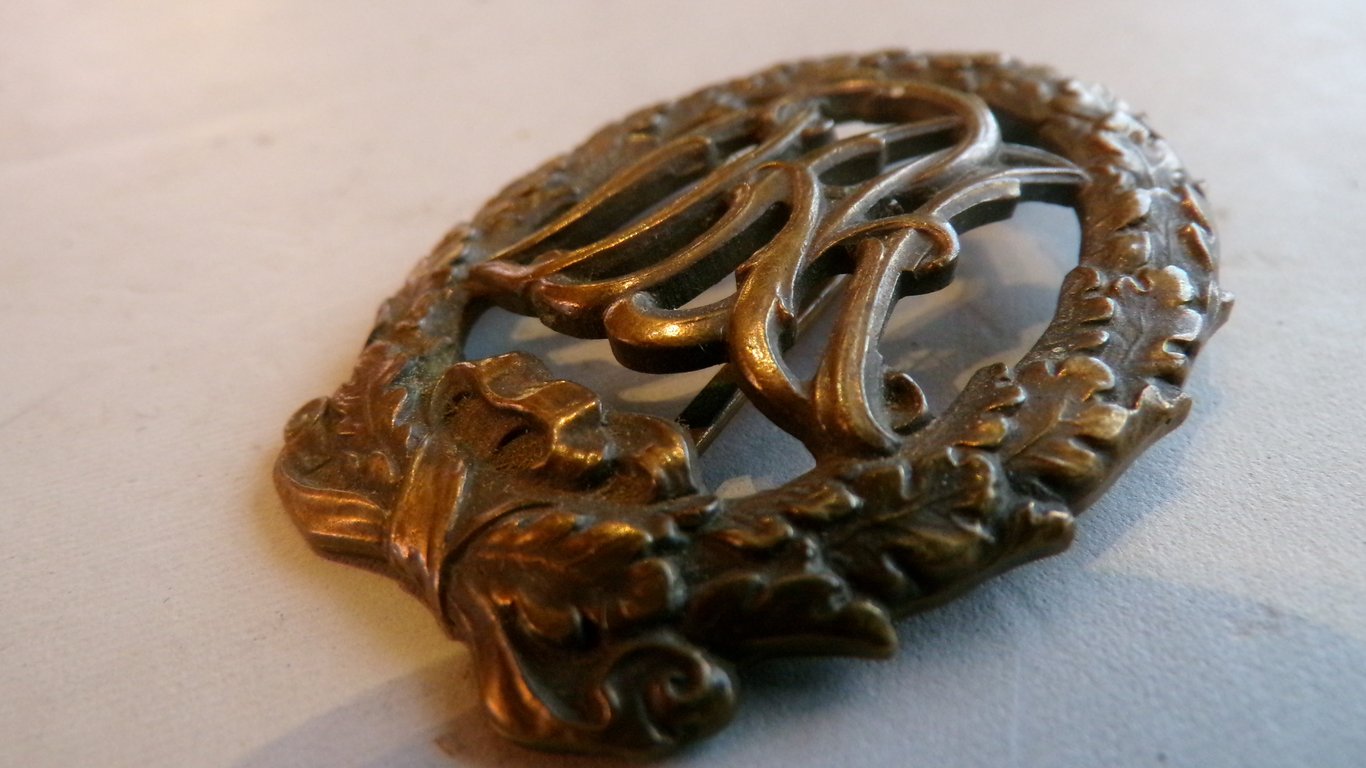 Deutsches Turn u Sportabz. 1919-1934 DRA in Bronze