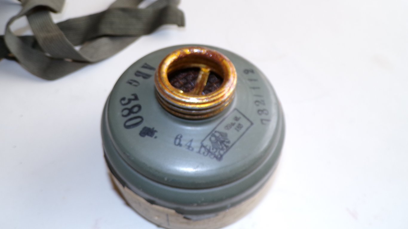 Complete M30 Gas Mask Set Luftschutz 1939