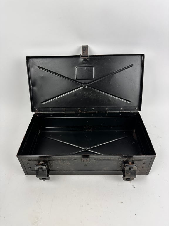 Wehrmacht bicycle ‘Truppenfahrrad’ ammuntion box by bzk 1943