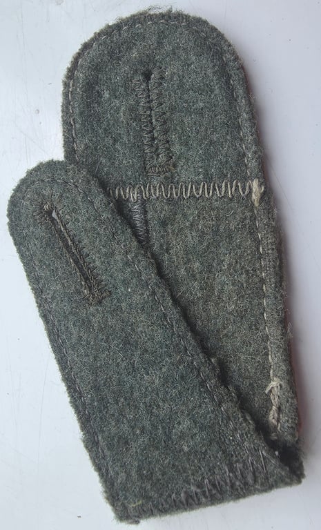 Wehrmacht M40shoulder strap to an Kradschutzentruppe