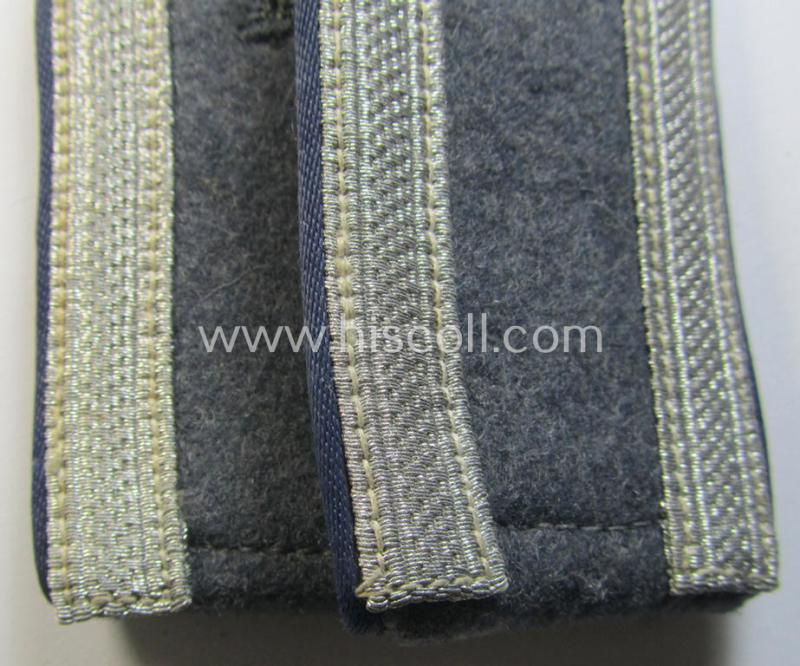 Superb - fully matching and simply never used! - pair of WH (Luftwaffe) NCO-type shoulderstraps as was intended for usage by an: 'Unteroffizier einer Sanitäts-Abteilungs'