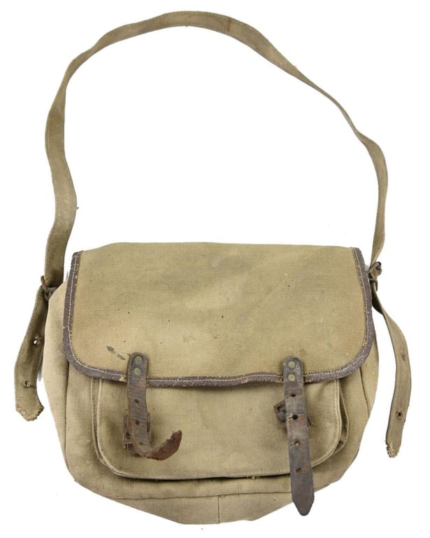 German Luftwaffe Flak-Helferin Pouch