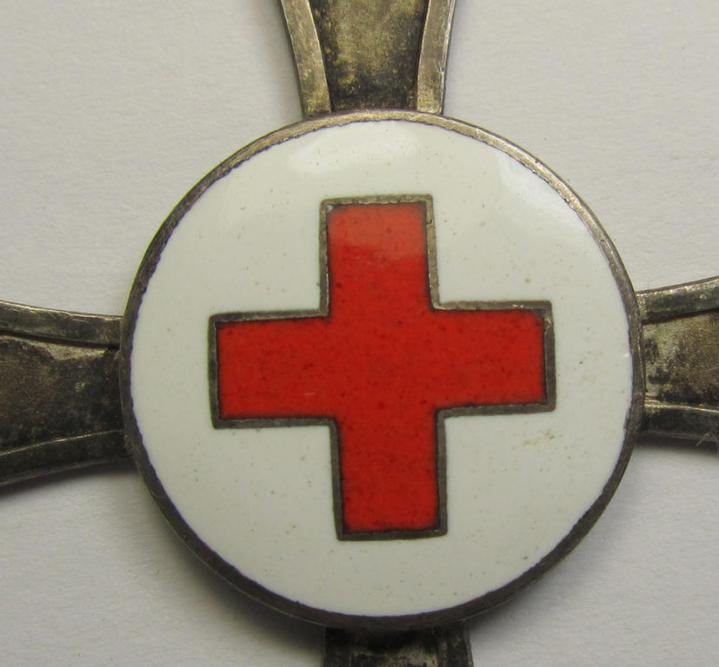 Neatly enamelled- and pre-war-period, so-called: 'DRK-Schwesternkreuz des 1. Modell' (being of the pattern without swastika that comes as issued and/or stored for decades)
