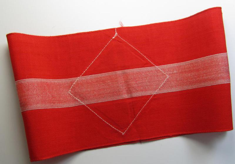Attractive - and scarcely found! - 'standard'- (ie. entirely woven) pattern, bright-red-coloured HJ- (ie. 'Hitlerjugend'-) related armband (ie. 'Armbinde') being a hardly worn- nor used example that regrettably misses its 'RzM'-etiket