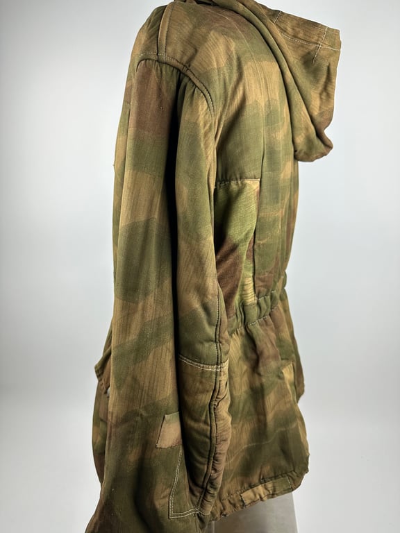 WW2 German Wehrmacht Reversible Camouflage Winter Parka.
